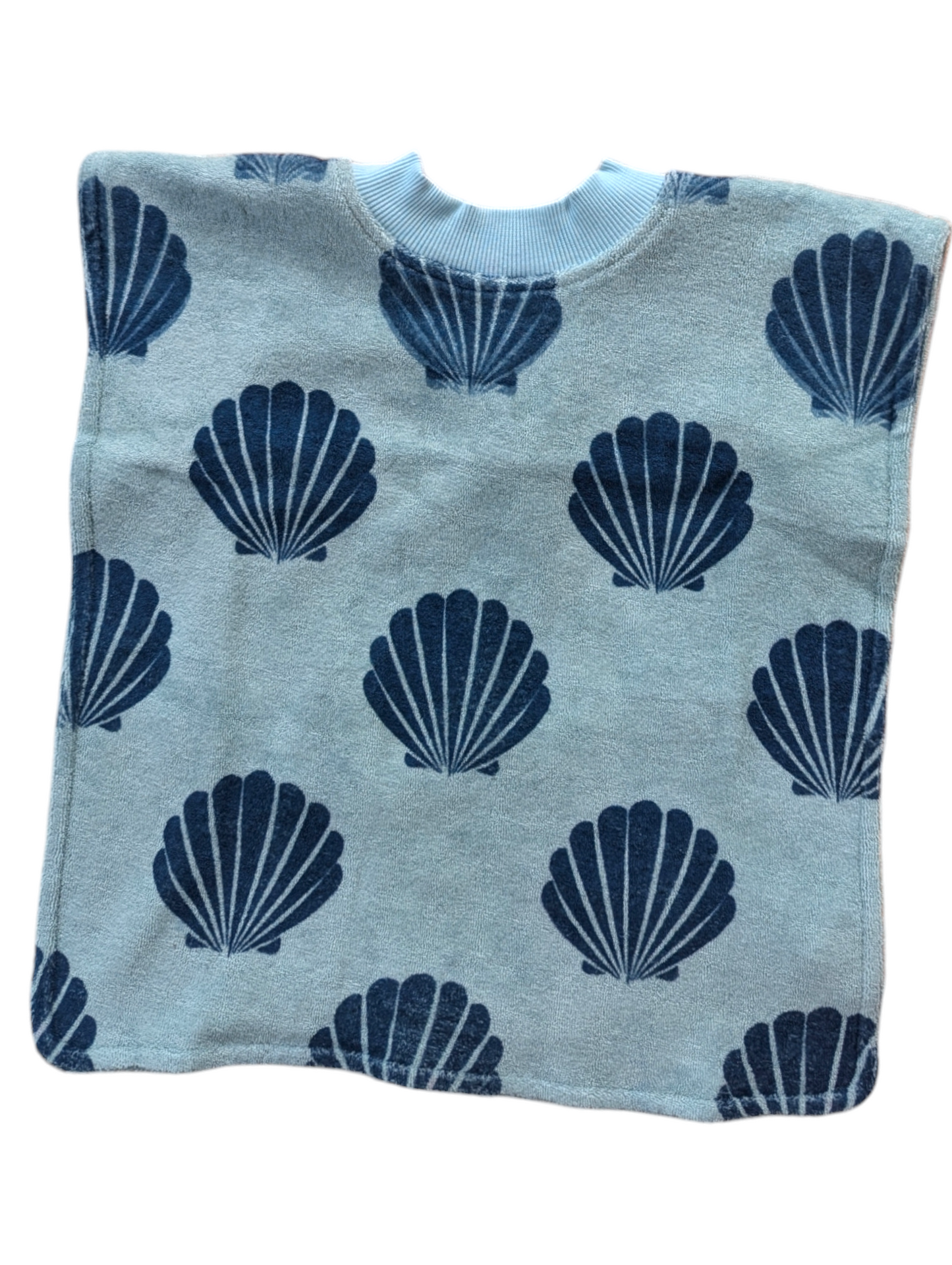 REVERSIBLE Blue Shells Full Length Towel Bib